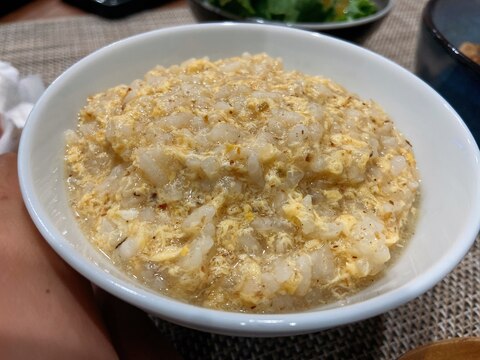 茅乃舎の出汁で!簡単卵雑炊